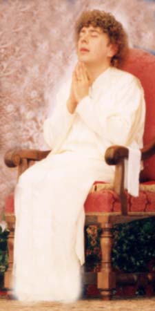 Swami Roberto in preghiera