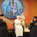 Mgr.Fogliazza et Mgr.Alessandrini délivrent à Swami Roberto la Croix de Jérusalem au nom du Patriarche grec-melchite catholique Gregorios III : une reconnaissance  pour l’aide d'Anima Universale aux 600 élèves de l'école de Béthléem - Leinì, 22/2/09