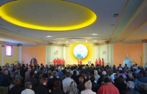 Celebrazione della S.Pasqua nella nostra chiesa a Poggiana di Riese Pio X (TV) – 4/4/2010
