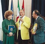 La consegna del premio